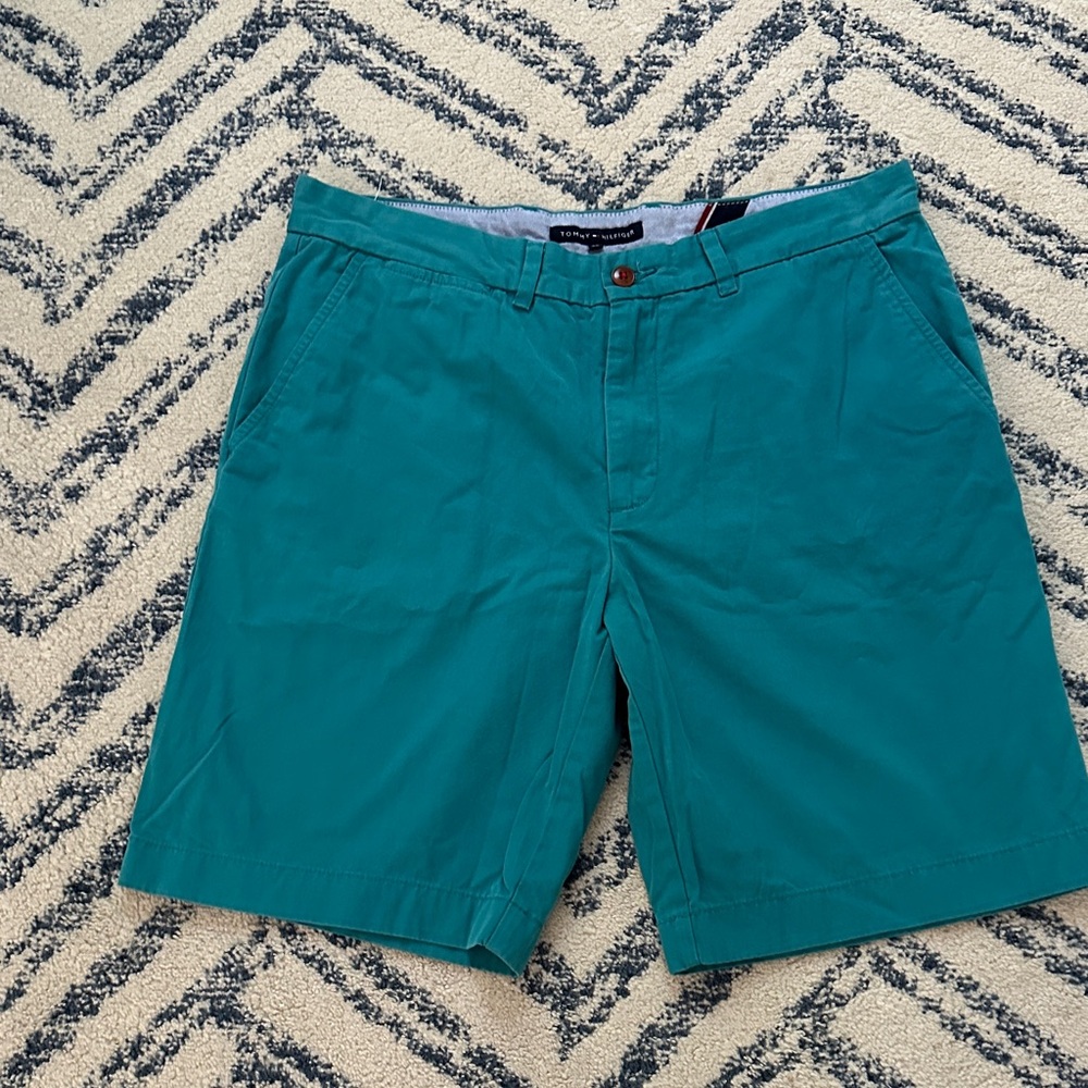 Tommy Hilfiger Men's Teal Flat Front Shorts
